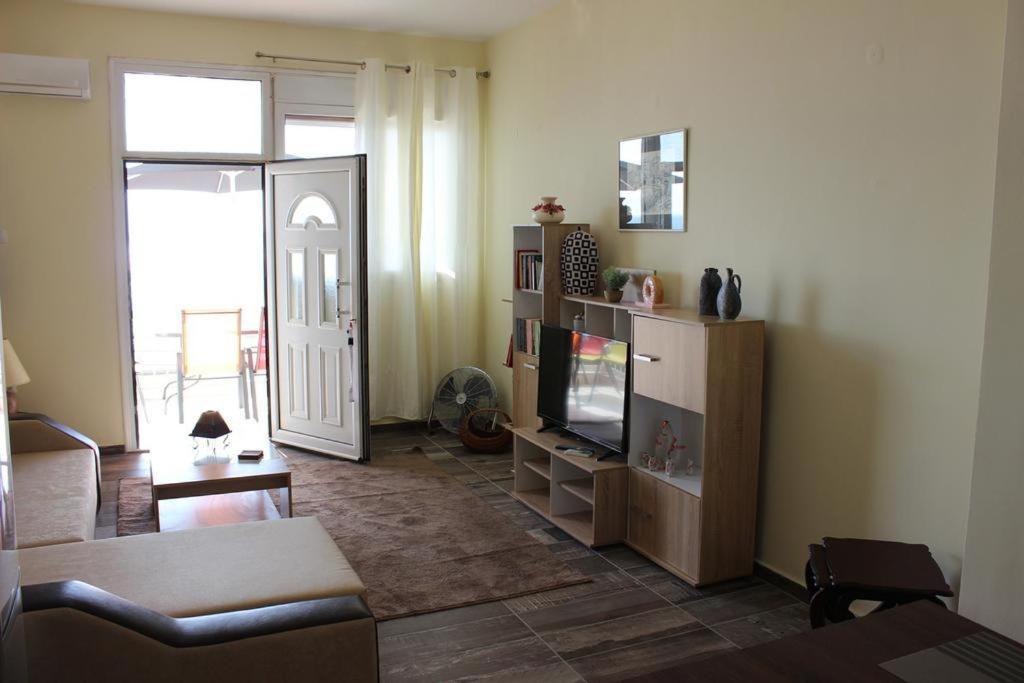 Globy Seaview Apartments 卡瓦拉 外观 照片