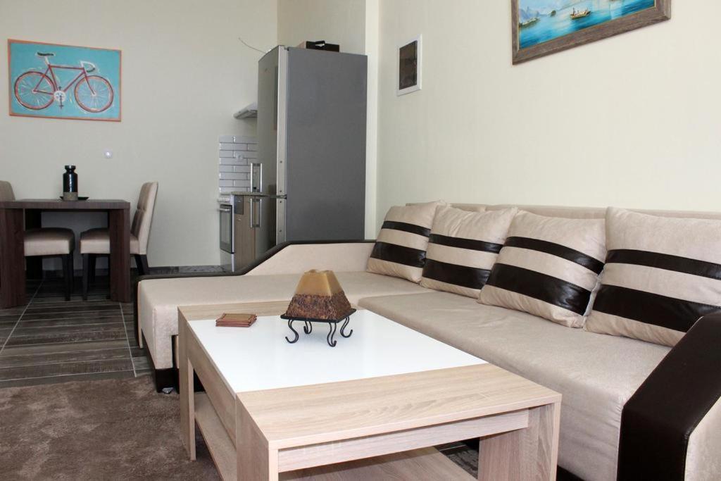 Globy Seaview Apartments 卡瓦拉 外观 照片