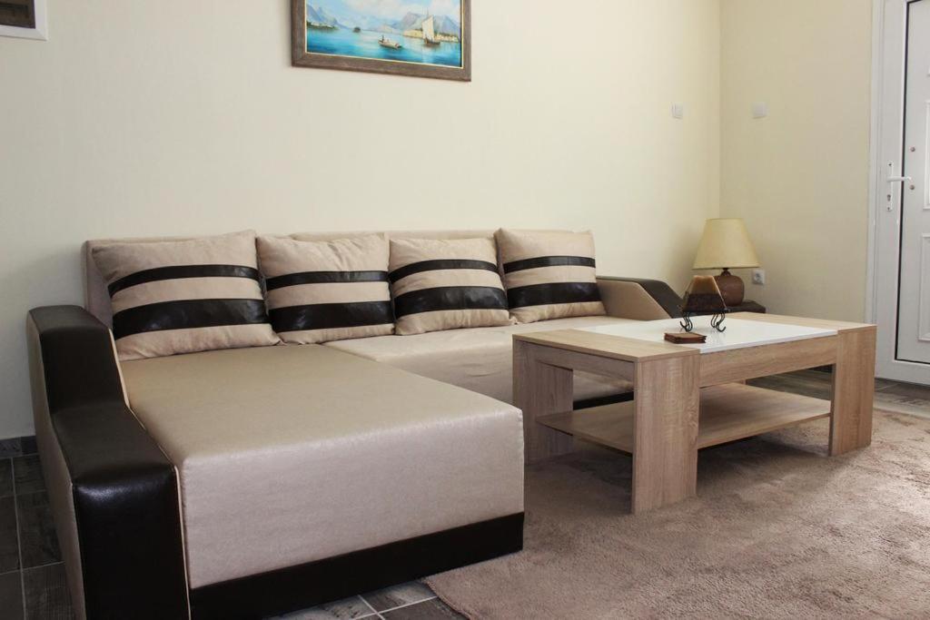 Globy Seaview Apartments 卡瓦拉 外观 照片